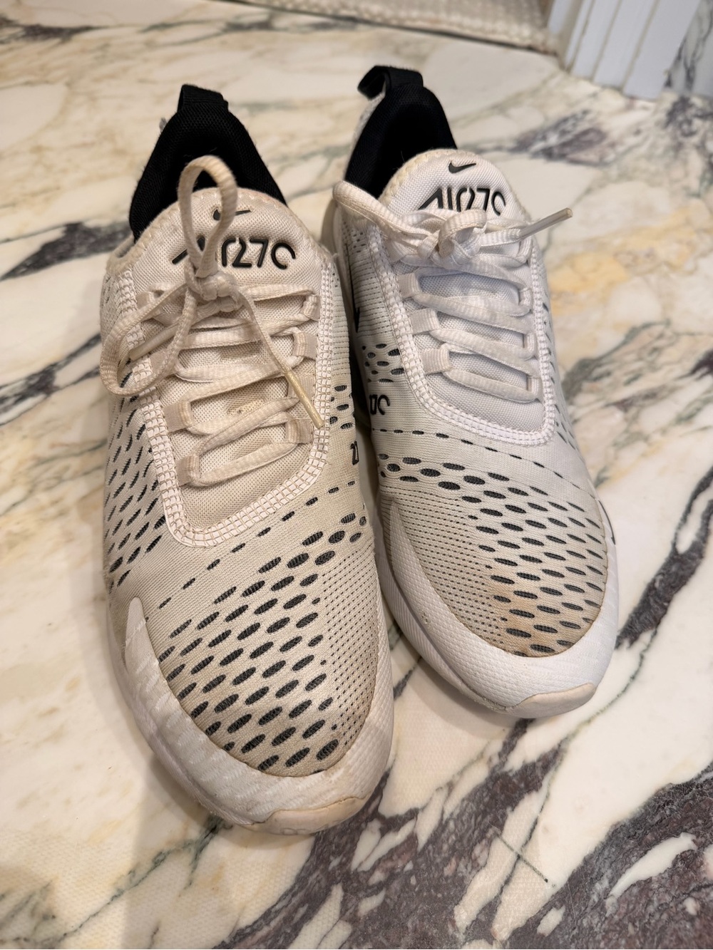 Nike air max 270 Black and white US 8￼